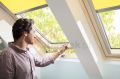 okno-dachowe-velux-gllb1061-otwieranie.jpg