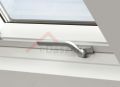 okno-dachowe-velux-glub0061-uchwyt.jpg