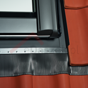 Kołnierz ROTO do okna seria R/I z WD EDZ (ZIE) pokrycie falistych do wysokości 5 cm